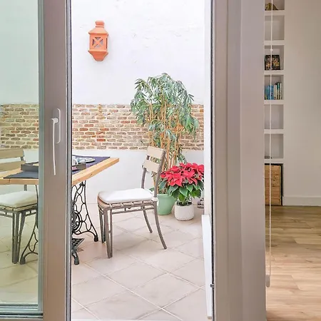 Appartement 1 Bedroom Stunning In